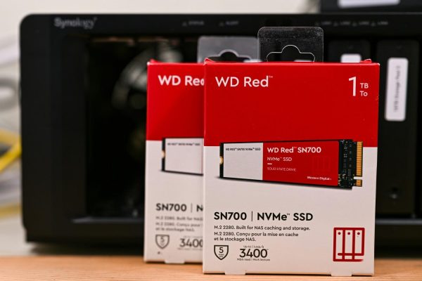 High-Speed NVMe M.2 SSD – PCIe Gen3/Gen4 Internal Solid State Drive (256GB / 512GB / 1TB / 2TB)